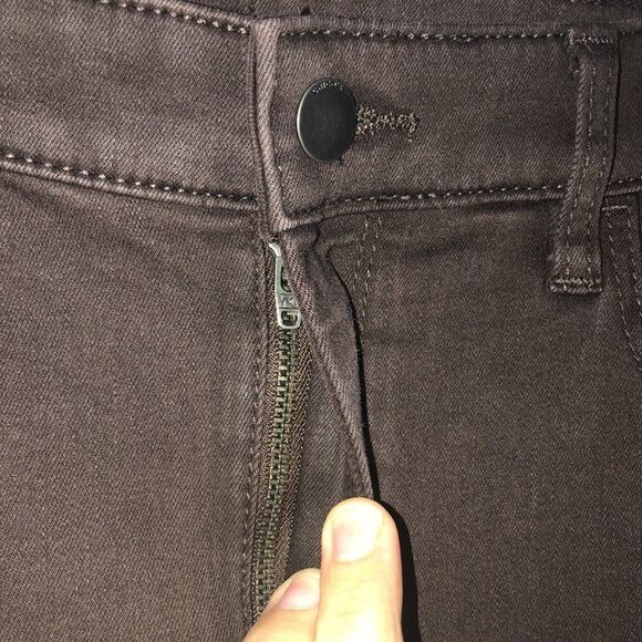 Chico’s 0 (US 4-6) Brown PerfectStretch Girlfriend Slim Leg/Ankle Jeans - Picture 6 of 15